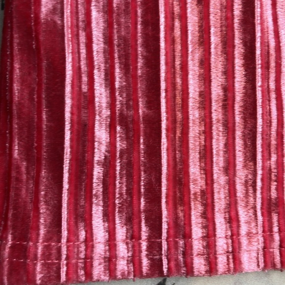 More Than Magic Bright Pink Velvet Pants Size L (10/12) - Picture 4 of 6